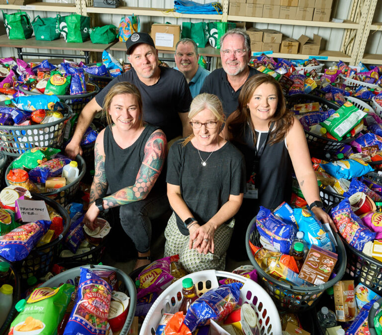Almost 600 hampers spread Christmas cheer across central and northern Victoria